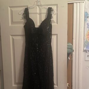 Dancing Queen Black Sequin Maxi Dress with Sweetheart Neckline